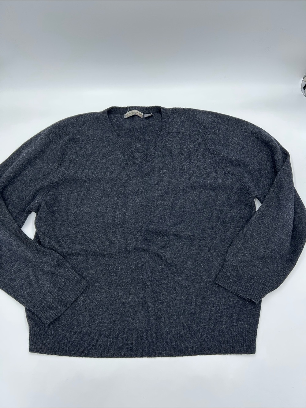 Structure Urban Wear Men's Dark Charcoal Lambs Wool V-Neck Sweater L